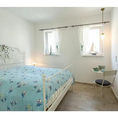 別荘 Three-master House No 1